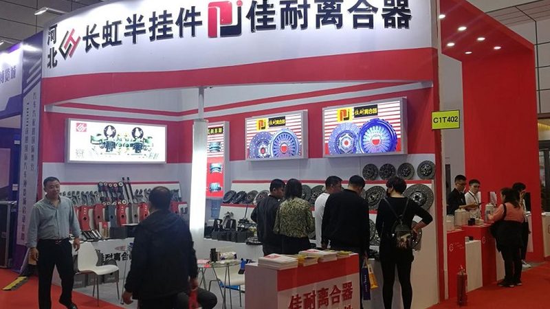 高端汽车保养用品：价格背后的价值考量**
